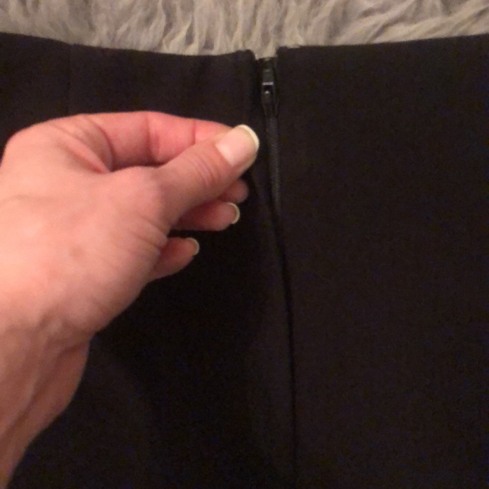 H&M Embroidered Shorts - Picture 8 of 8